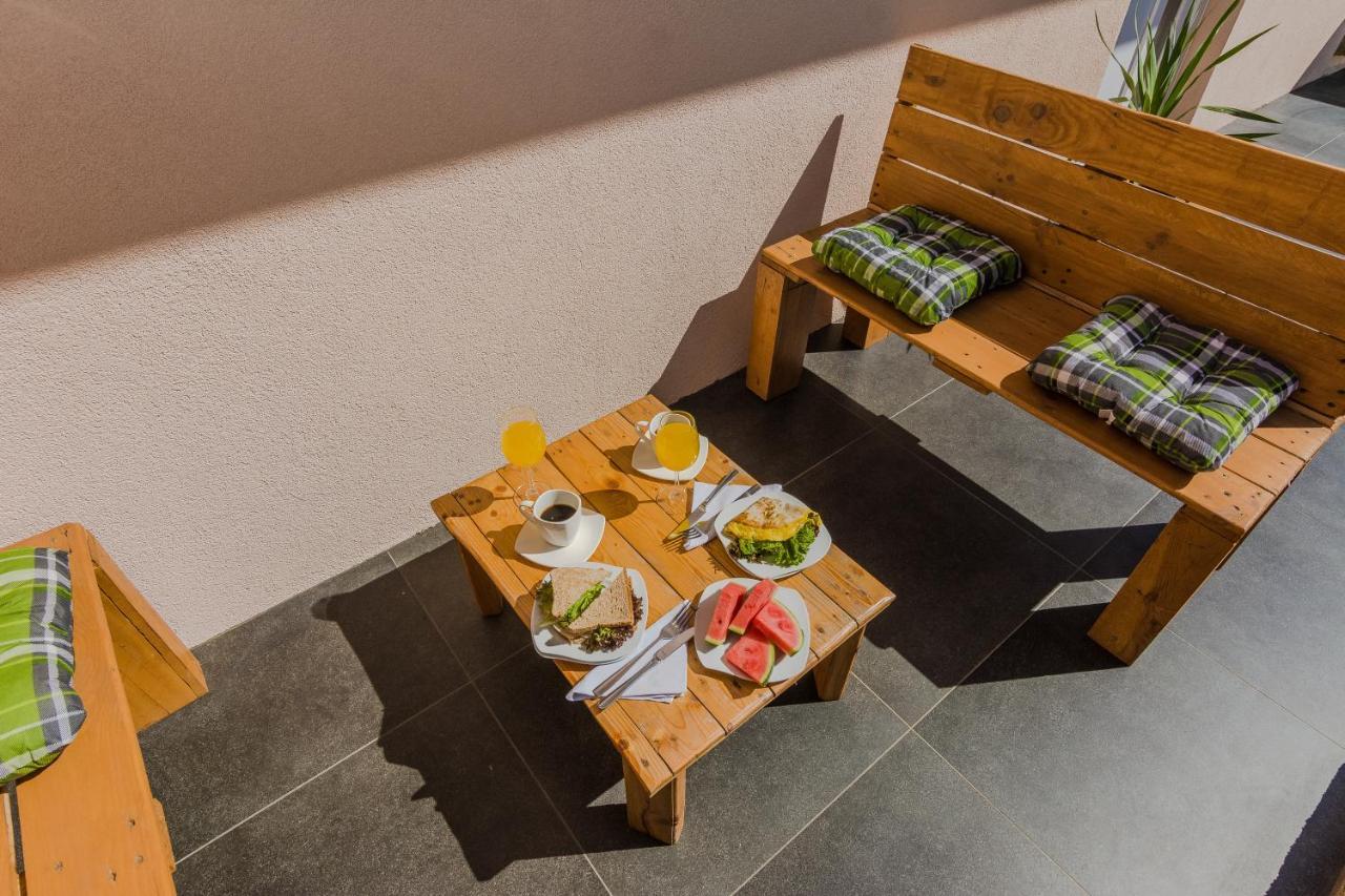 Lovely Apartment M&K In Peaceful Area - Zadar Exterior foto